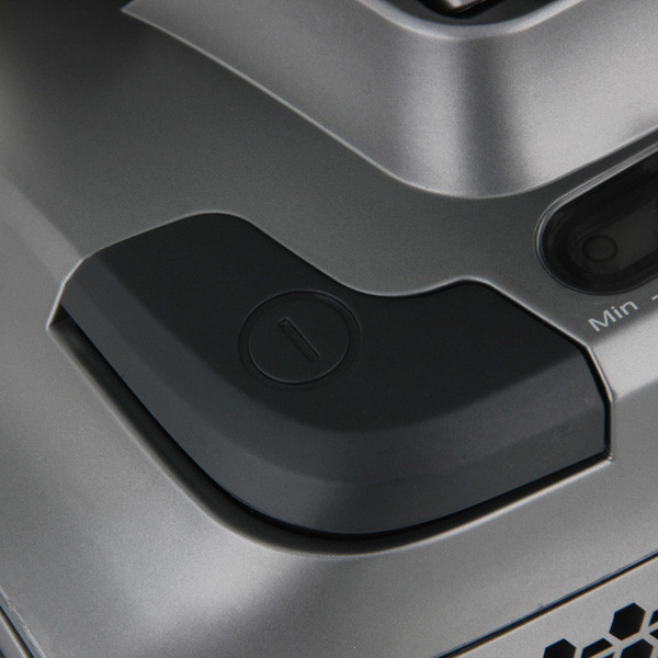 Пылесос с контейнером для пыли VITEK VT-8110 SR