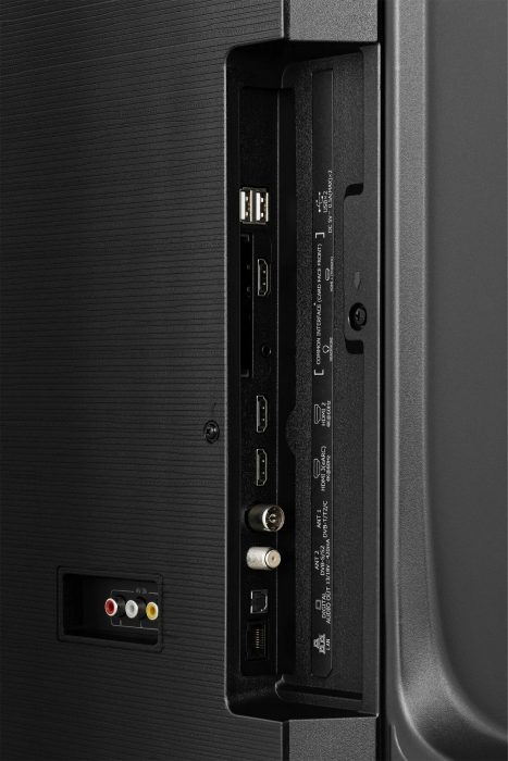 50" Телевизор Hisense 50E7NQ черный