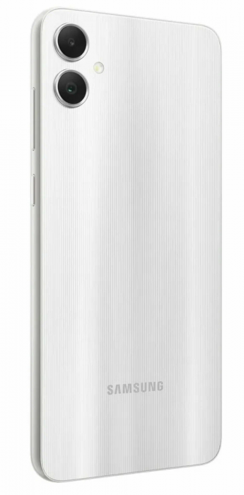 Смартфон Samsung Galaxy A05 4/64 ГБ, серебристый